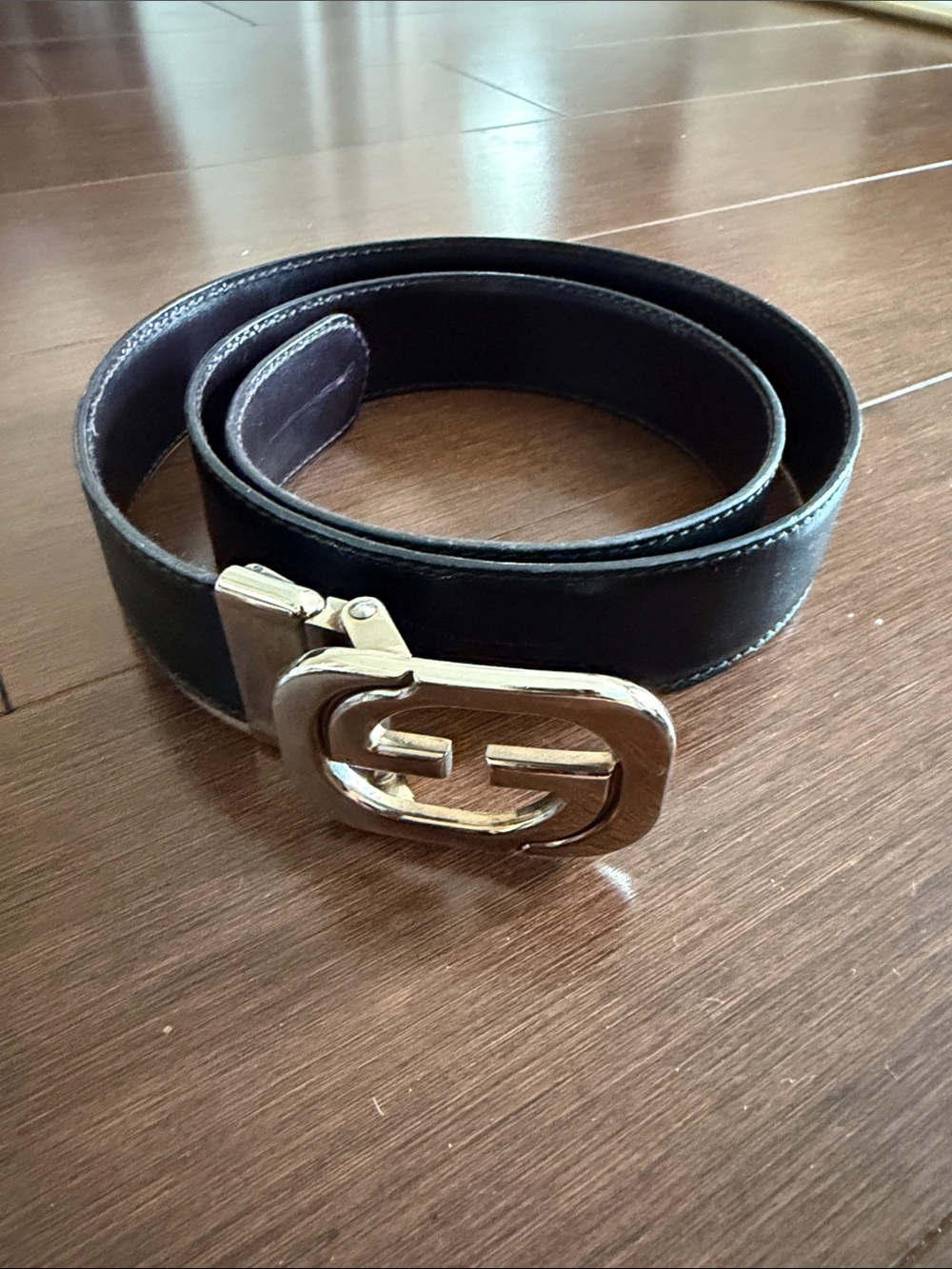 Gucci Black Leather Belt with Gold Interlocking Buckle